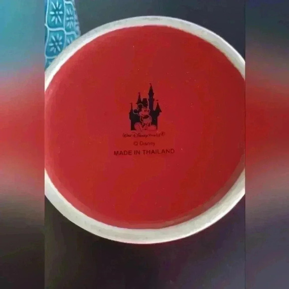 Walt Disney World 2005  3D Ceramic Coffee Tea Mug Cup - Picture 5 of 12